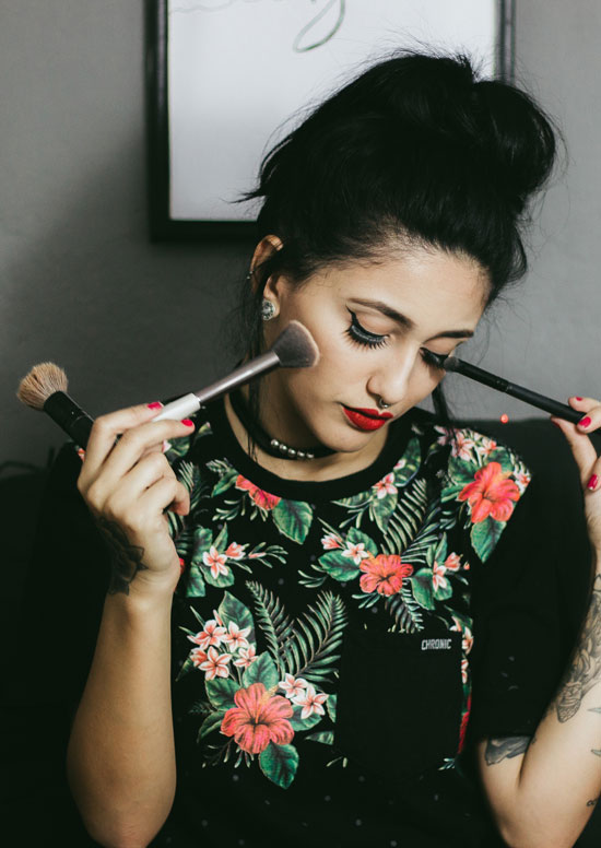 makeup artist